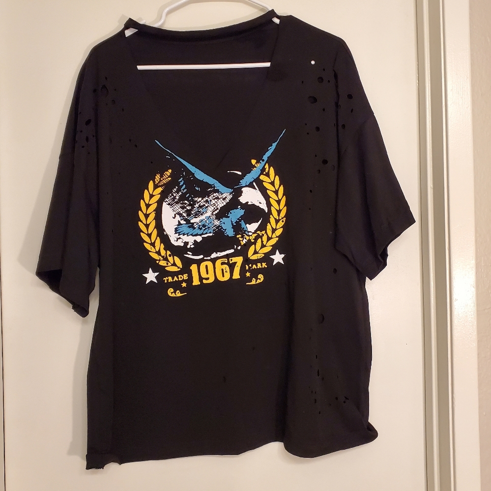 SHEIN Black Low V Shirt